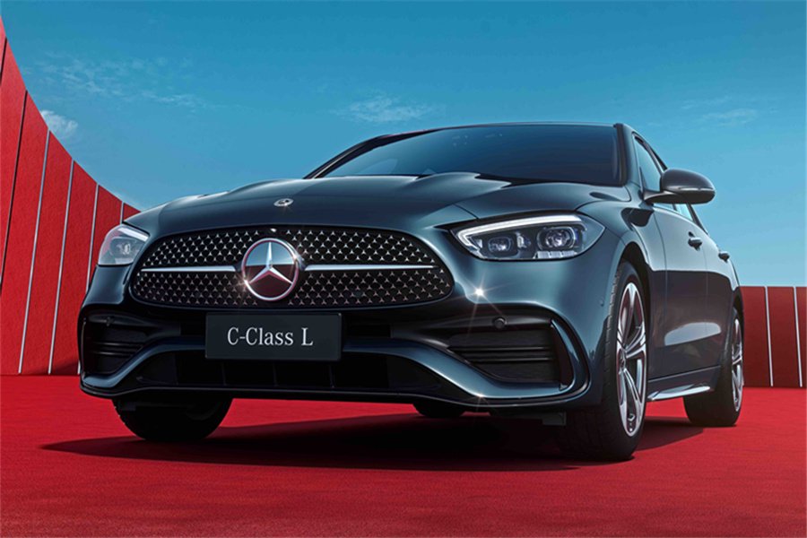 奔驰c级落地仅需24万元以后没钱真的只能开bba了