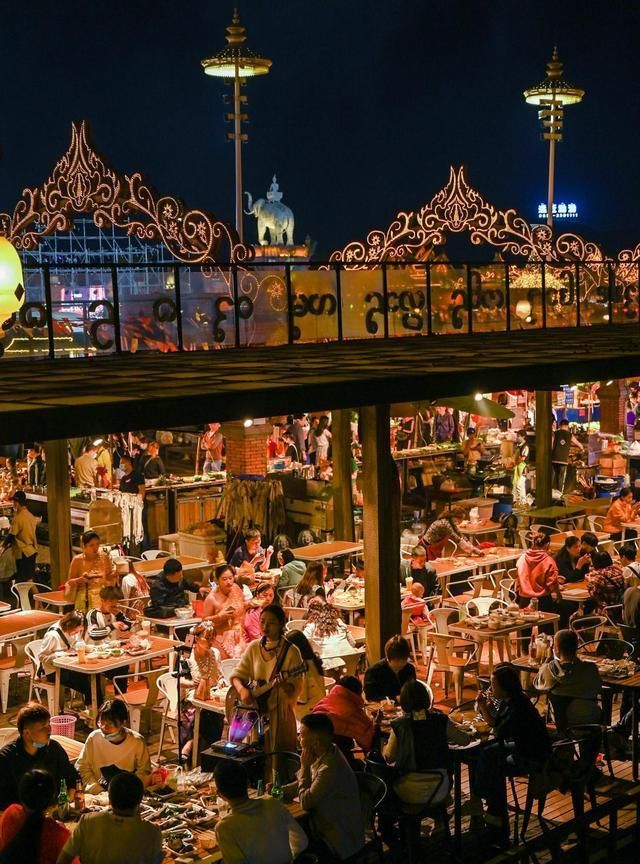 东南亚"最"大夜市,比泰国还要好逛,在国内就能感受异域风情