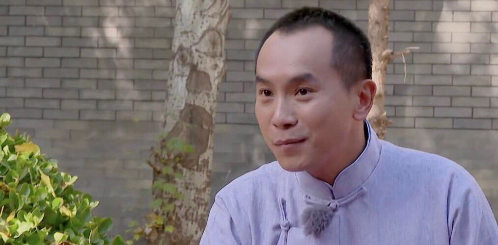 金牌喜剧班郭德纲组知名相声演员陈印泉著名童星率先遭淘汰