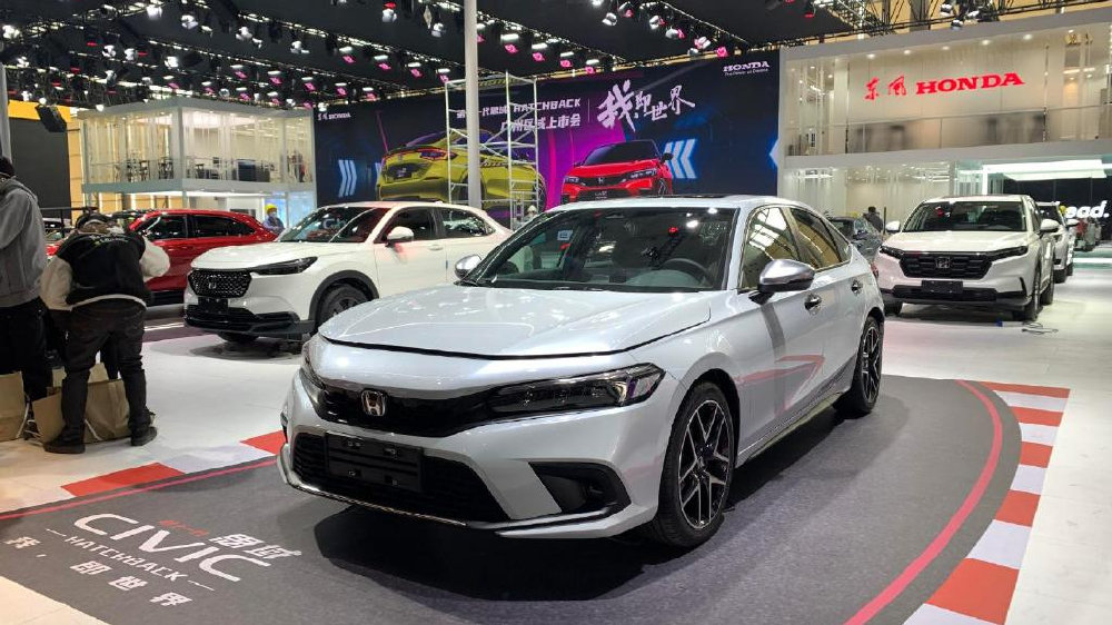 福特福克斯2020款两厢