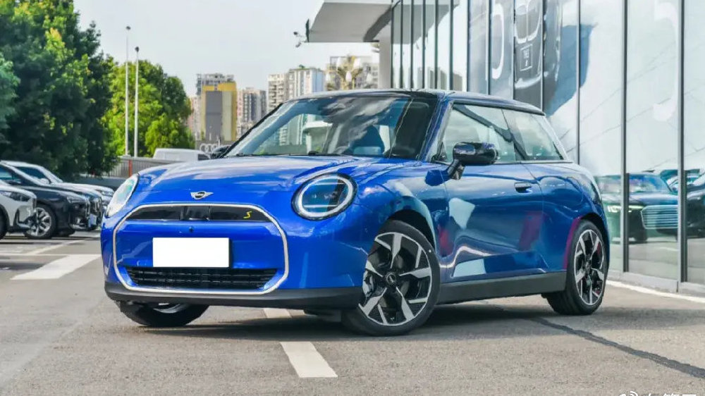 年人的专属大玩具 全新纯电动MINI COOPER售价18.98万元起-新浪汽车