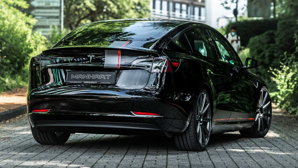 摆脱千篇一律 特斯拉Model 3双电机高性能版改装车曝光-新浪汽车