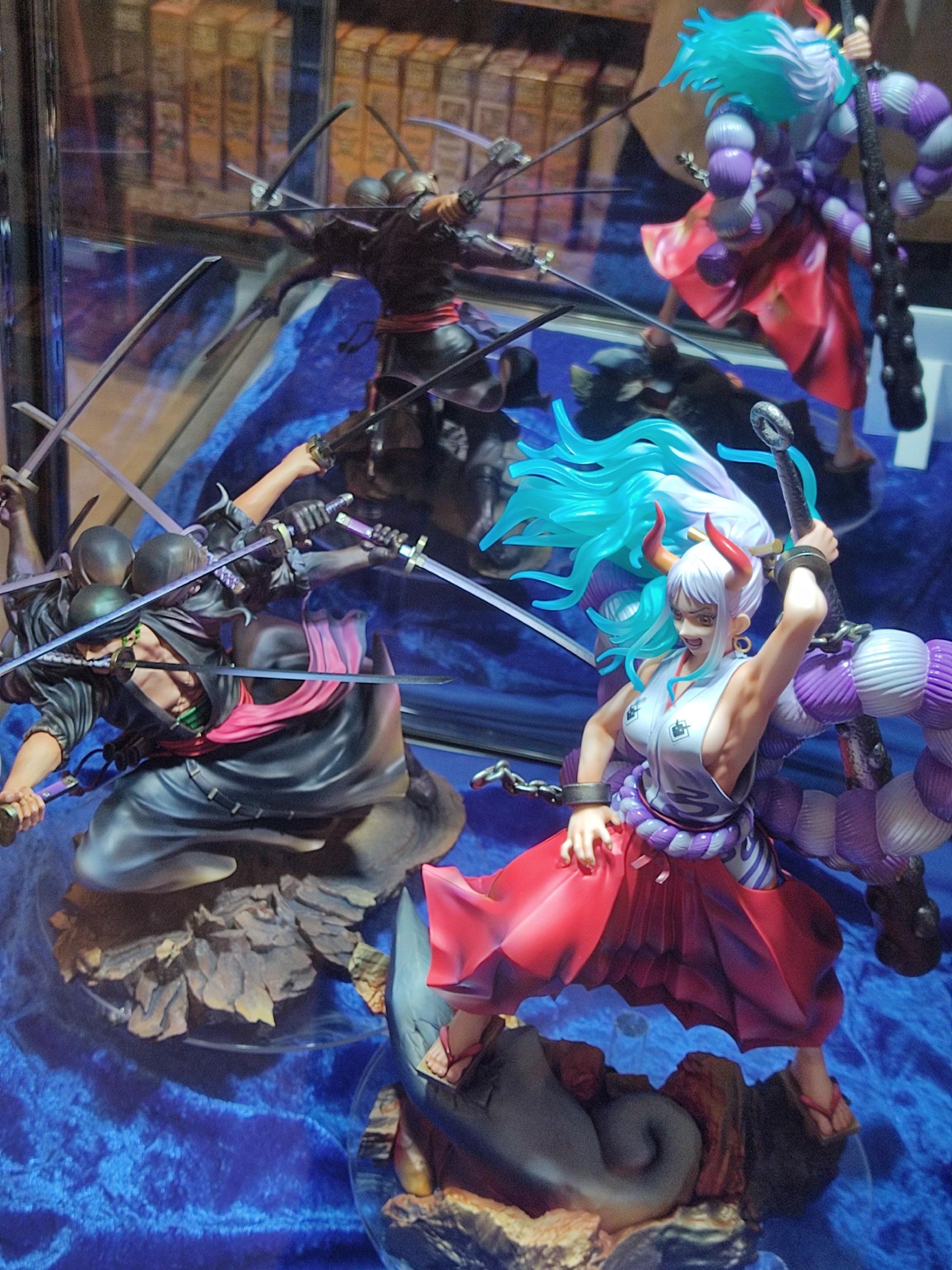 o. p海贼王鬼气九刀流索隆手办和大和手办实拍图