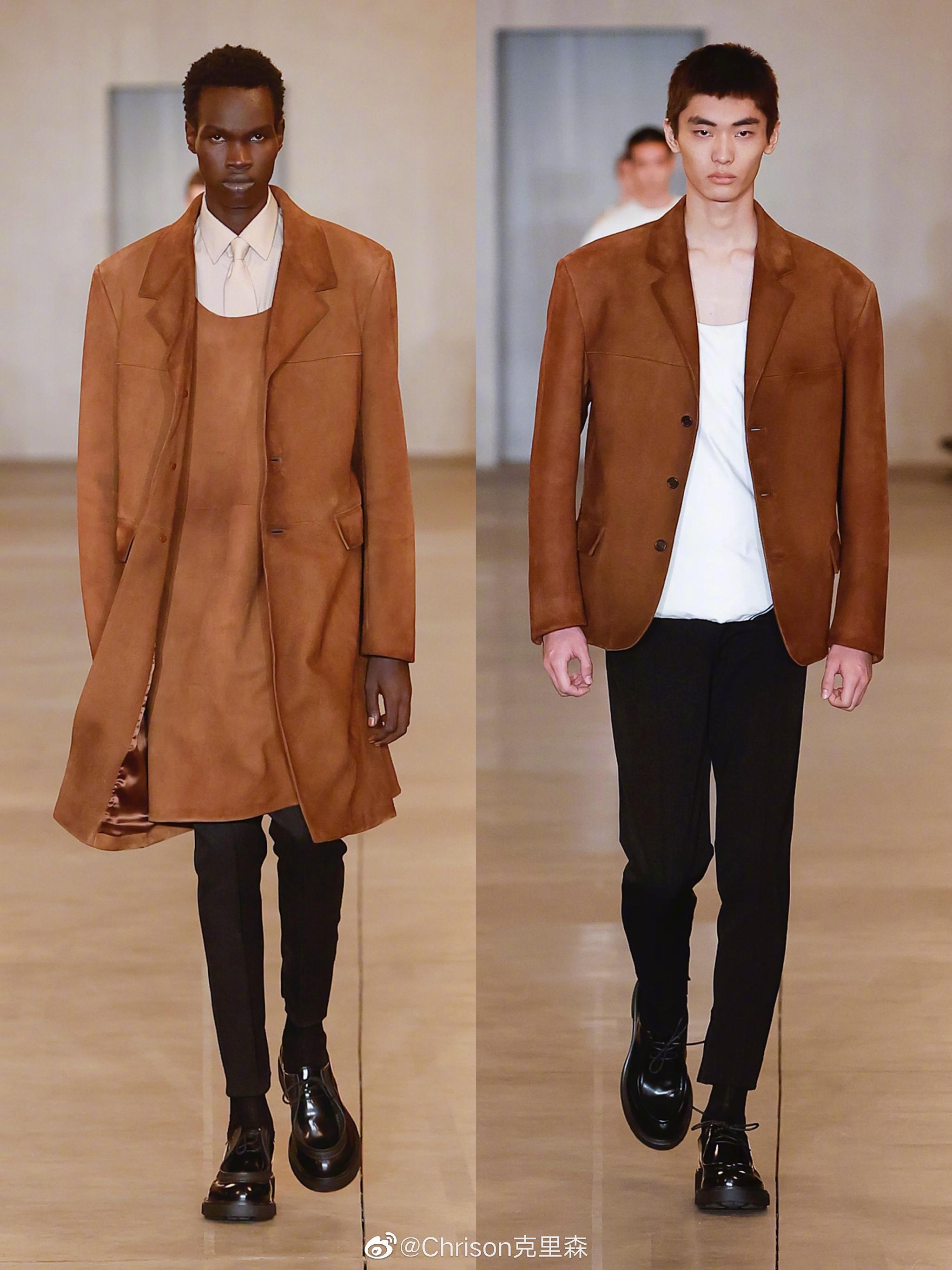 Prada 2023秋冬男装系列 ┊ Raf Simons和Miuccia……|秋冬|Prada|Adam DiMarco_新浪新闻