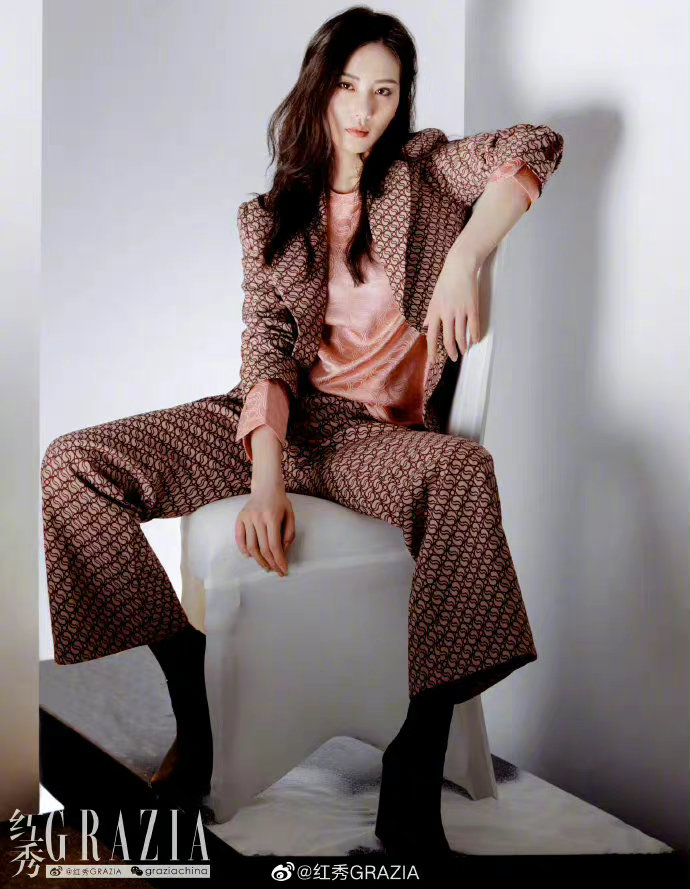 85花金九封面齐绽放！赵丽颖、刘诗诗、Angelababy，谁赢了？休闲区蓝鸢梦想 - Www.slyday.coM