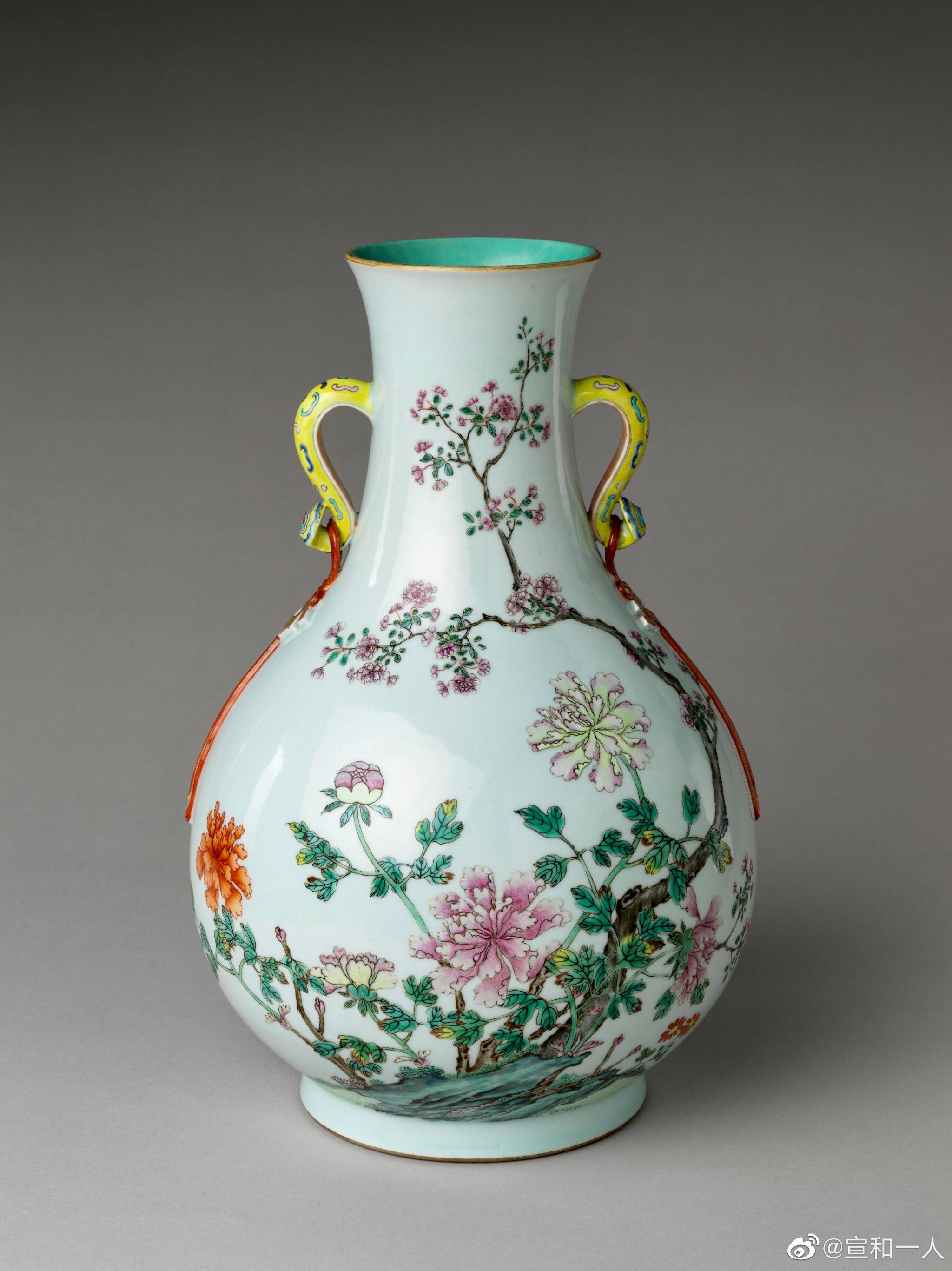 景德镇窑粉彩如意双耳尊瓶清中期牡丹木兰玉堂富贵