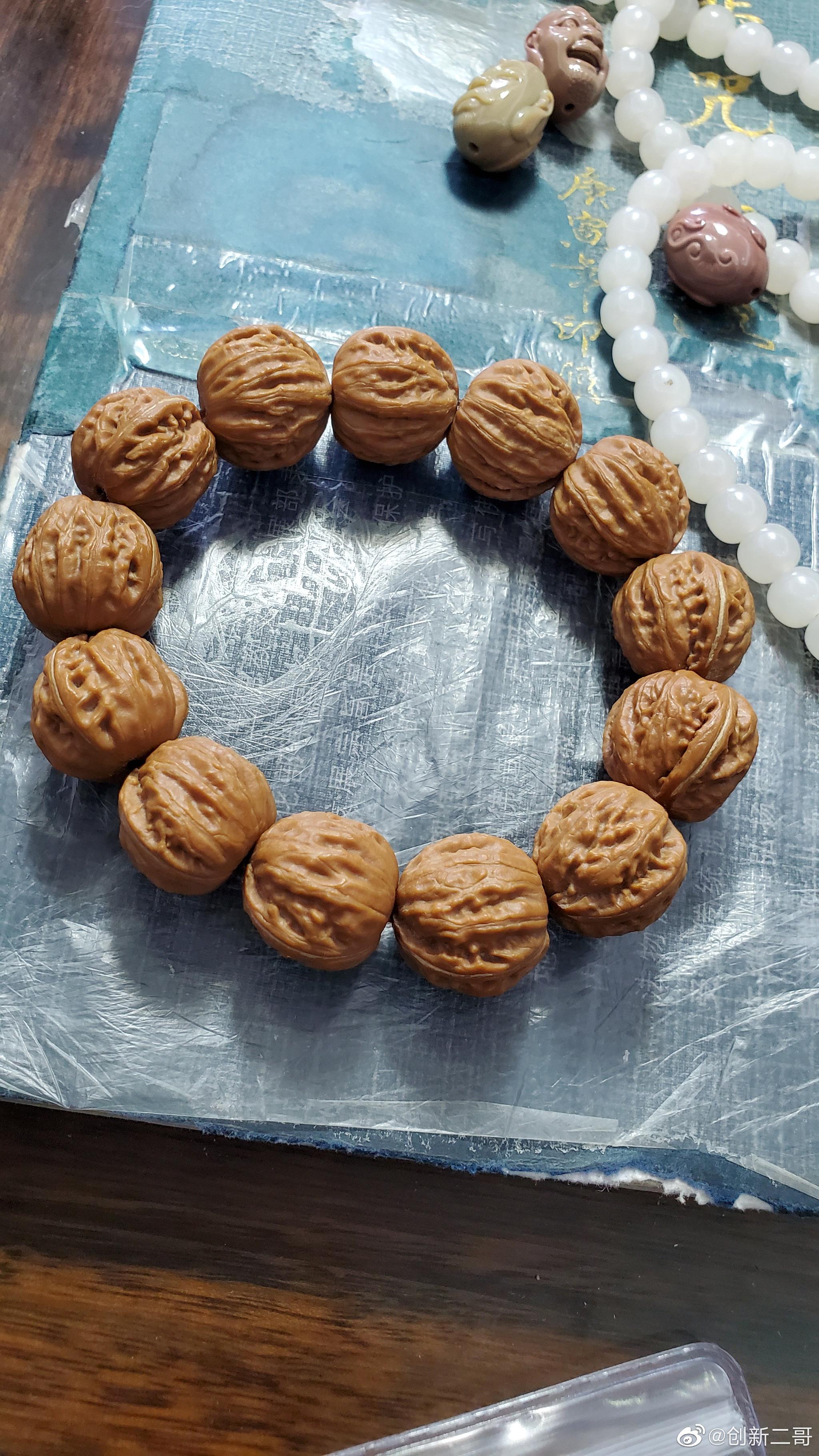 蚂蚁纹京八棱野生小核桃饱满圆润纹路深邃皮质优秀