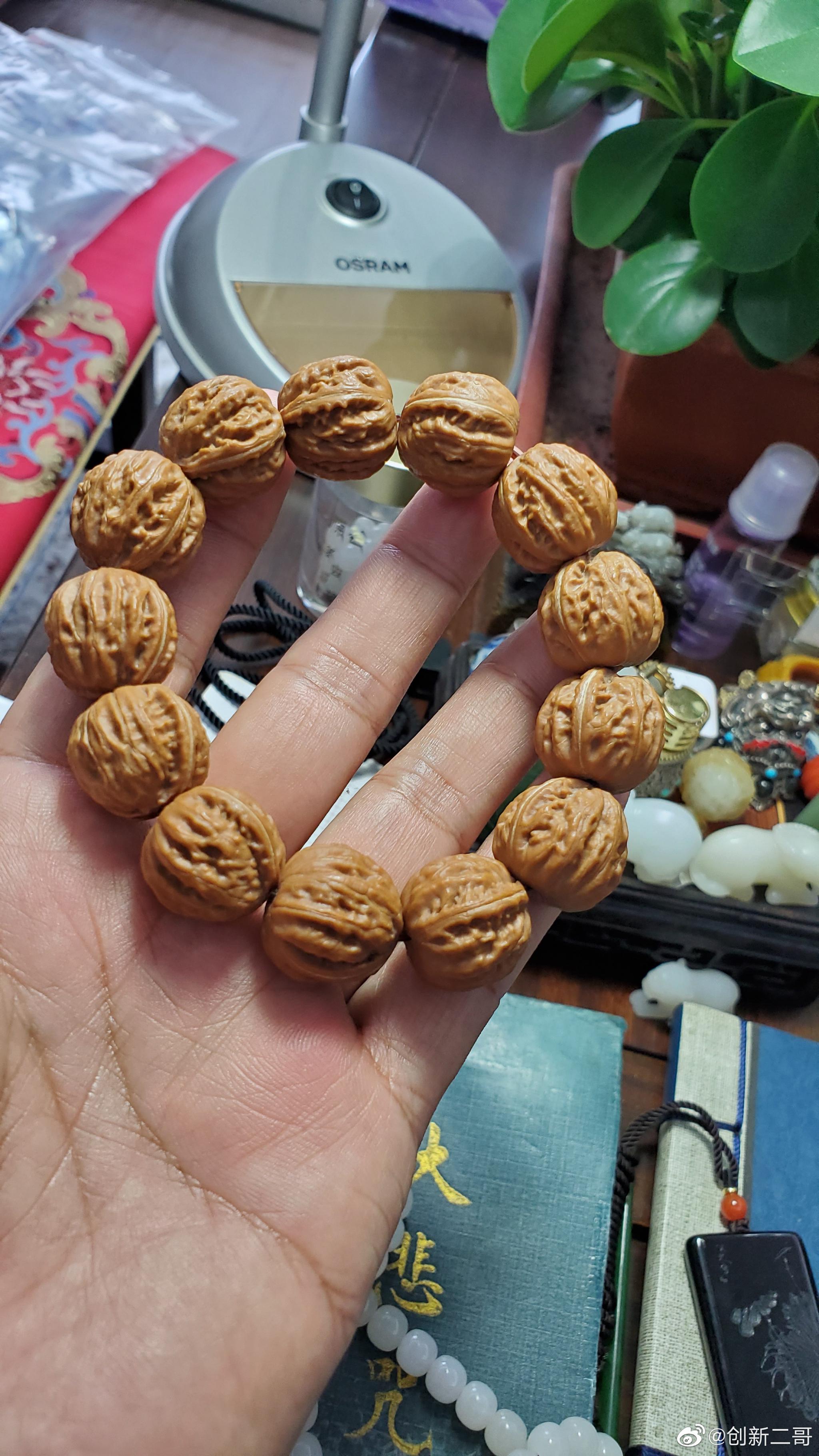 蚂蚁纹京八棱野生小核桃饱满圆润纹路深邃皮质优秀