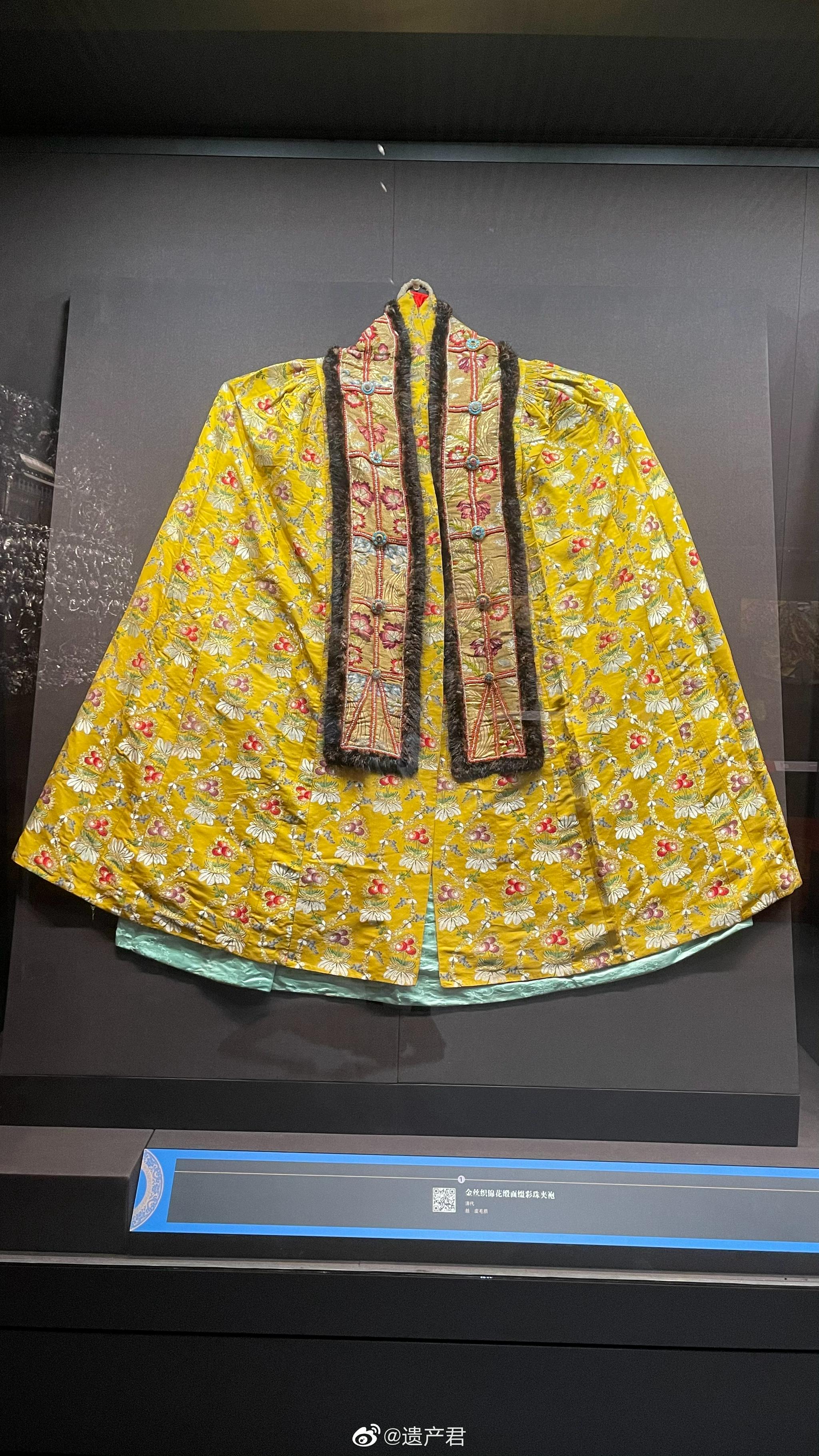 北京民族文化宫展出的清代服饰,馆藏50000多件文物