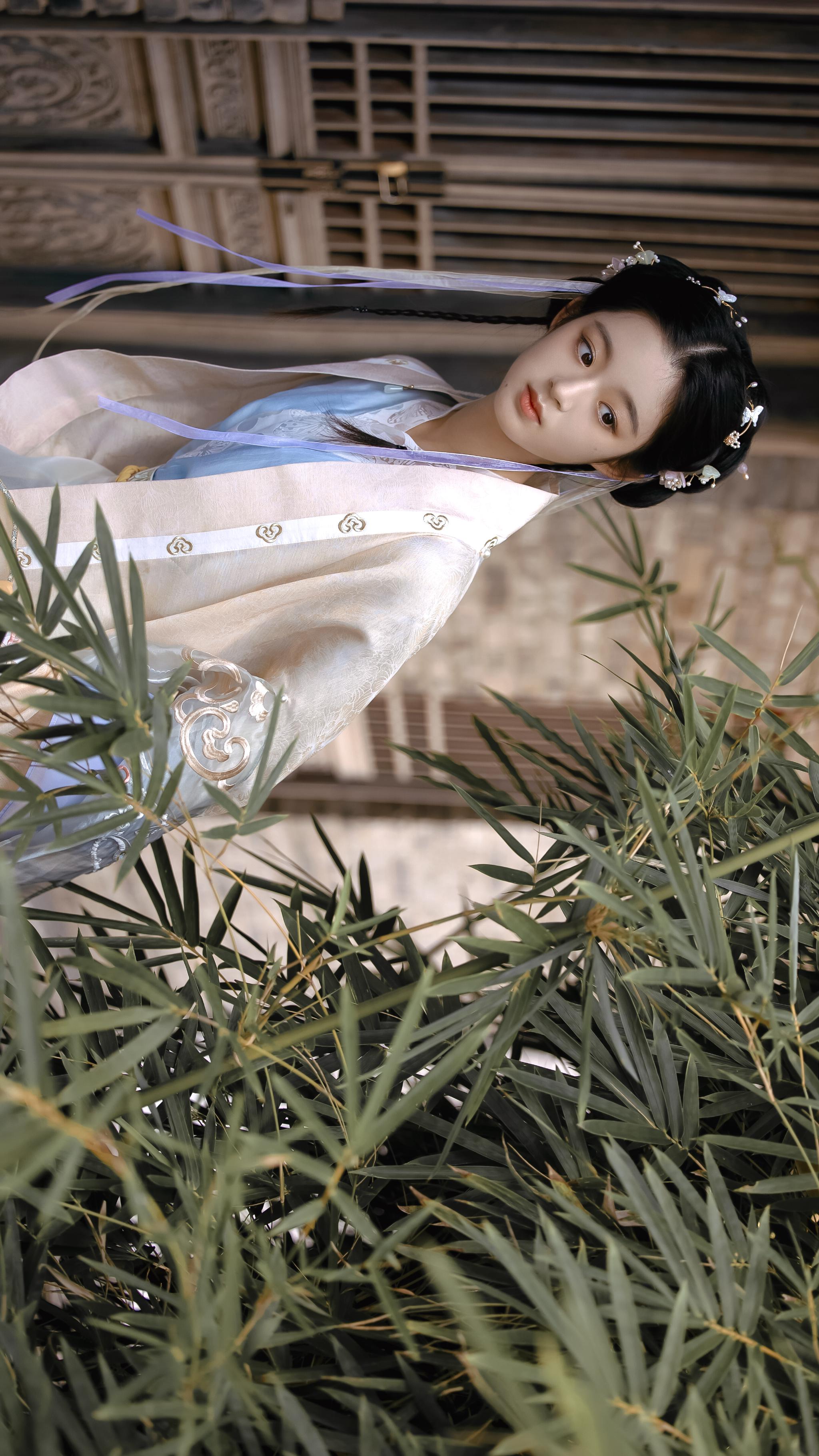 黄杨钿甜 古装剧适配度超高的妹妹~__财经头条