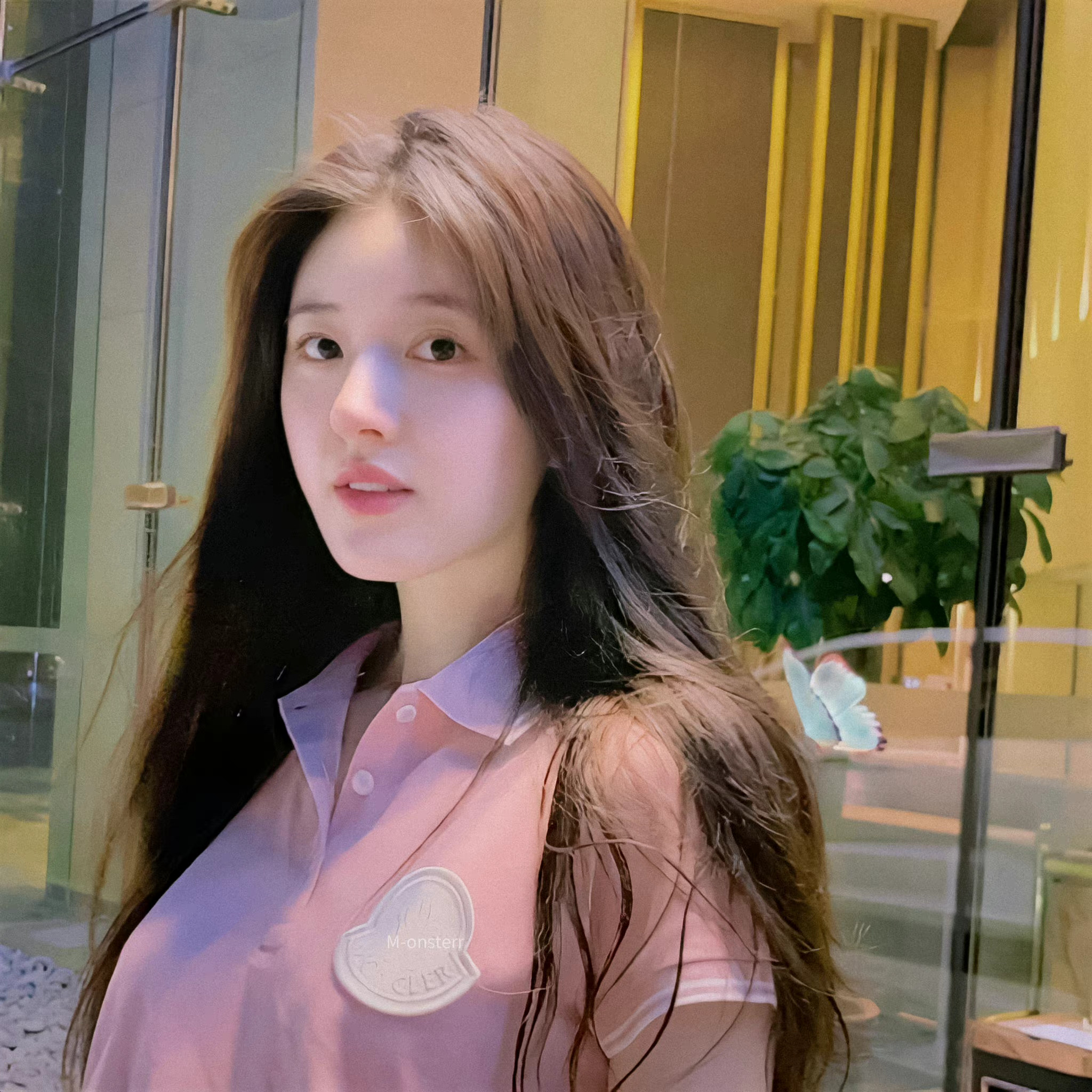 甜妹赵露思__财经头条