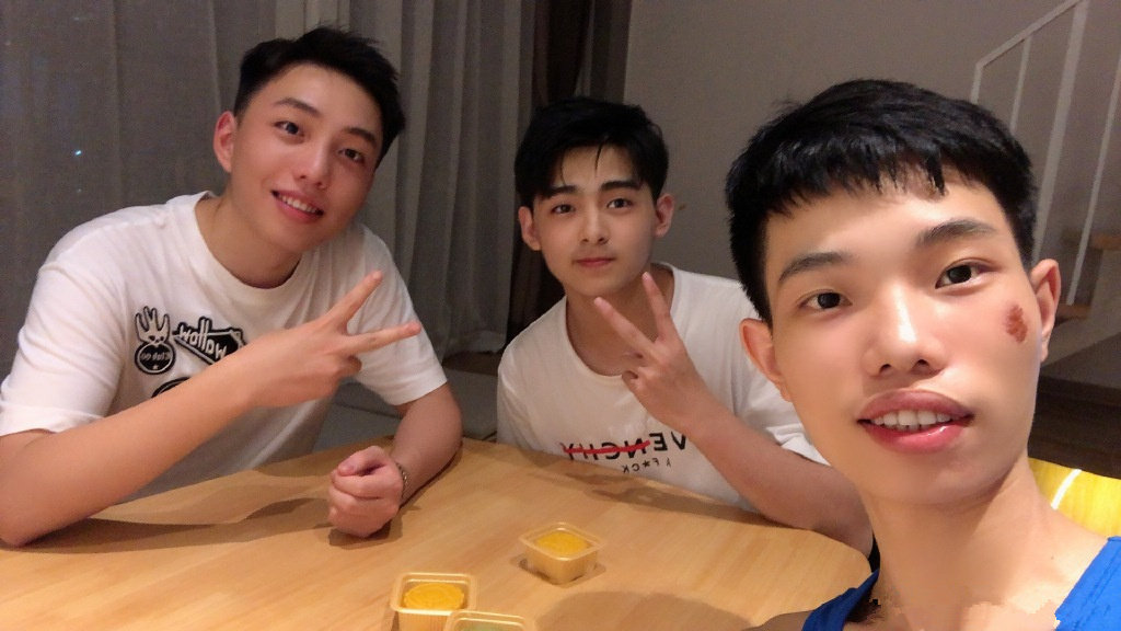 虎牙主播霸占前三,不求人第一,第三名是他