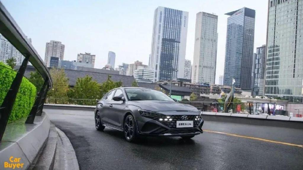 华系轿跑顶流对比韩系轿跑新生 谁更值得选？