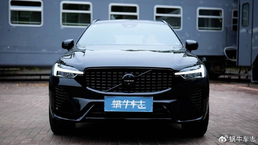 奔驰GLC和沃尔沃XC60 T8怎么选？沃尔沃老车主给你答案