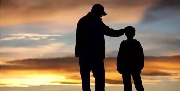 求父子耽美年上年下都可 模特是低贱还是放荡豪门是天堂还是地狱 男女主军政世家联姻的小说