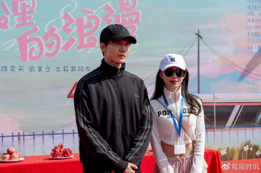 由出品人韩从笔,李建雄,朱克丰,阎云洪和伏开红,总制片人李建雄,制片