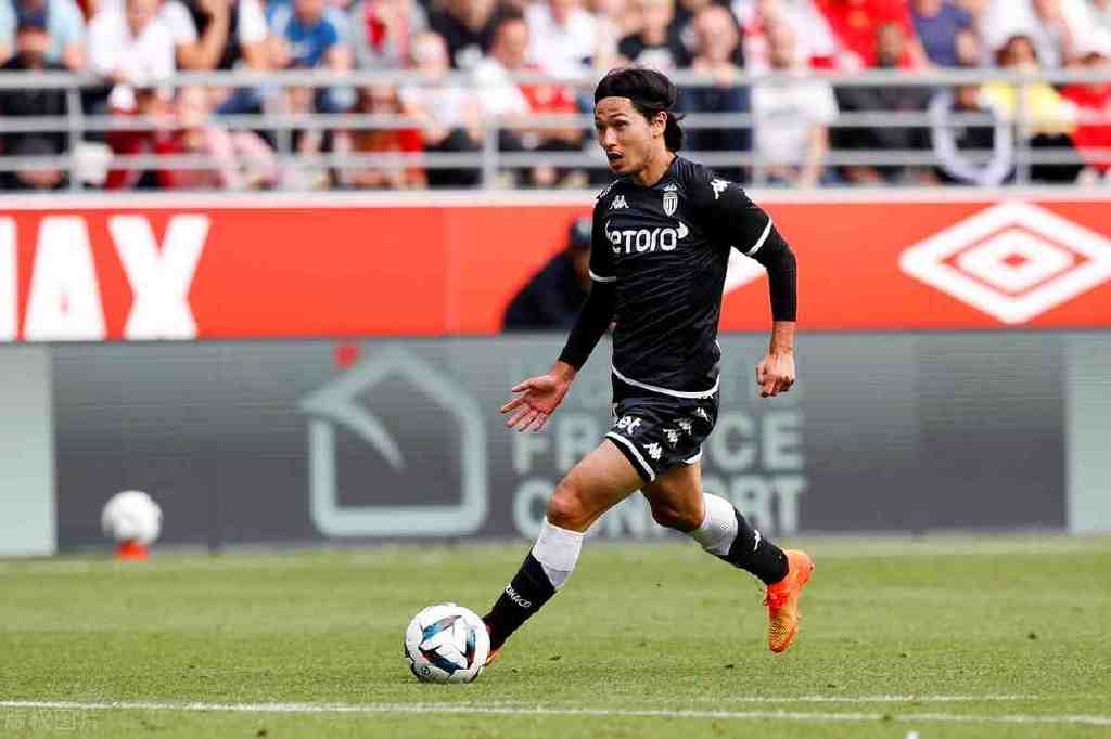 南野拓实：梅西用一年才适应法甲，我也差不多，目标是世界杯八强休闲区蓝鸢梦想 - Www.slyday.coM