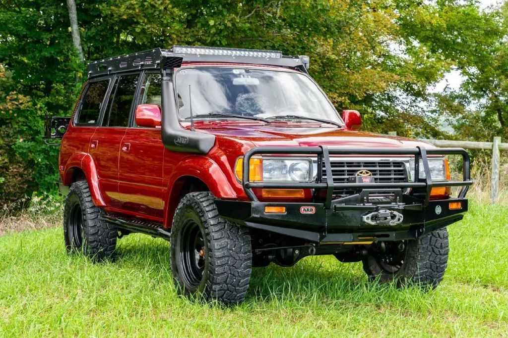 情怀售价14万5|一台改装到极致的丰田老80__财经头条