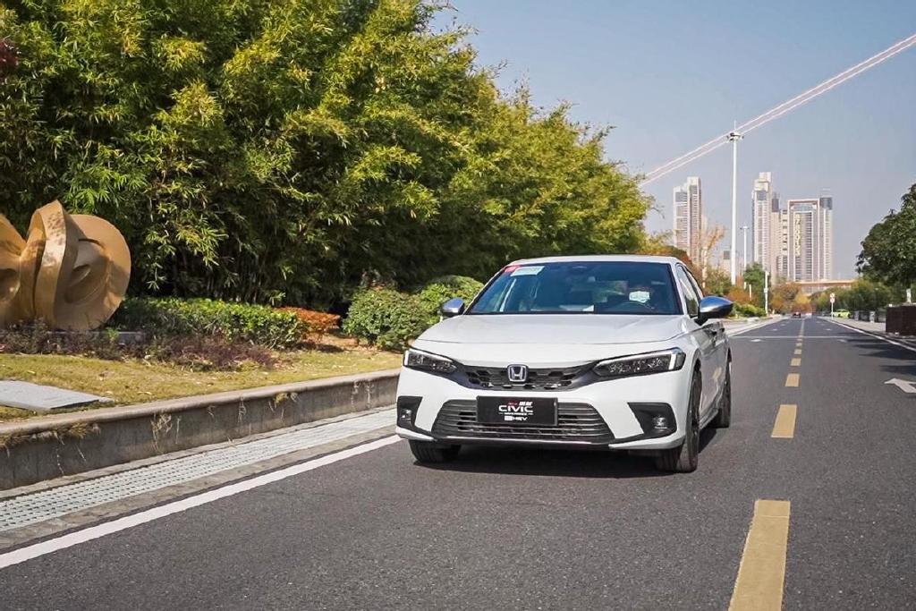 保留手动挡全新思域hatchback1459万元起售