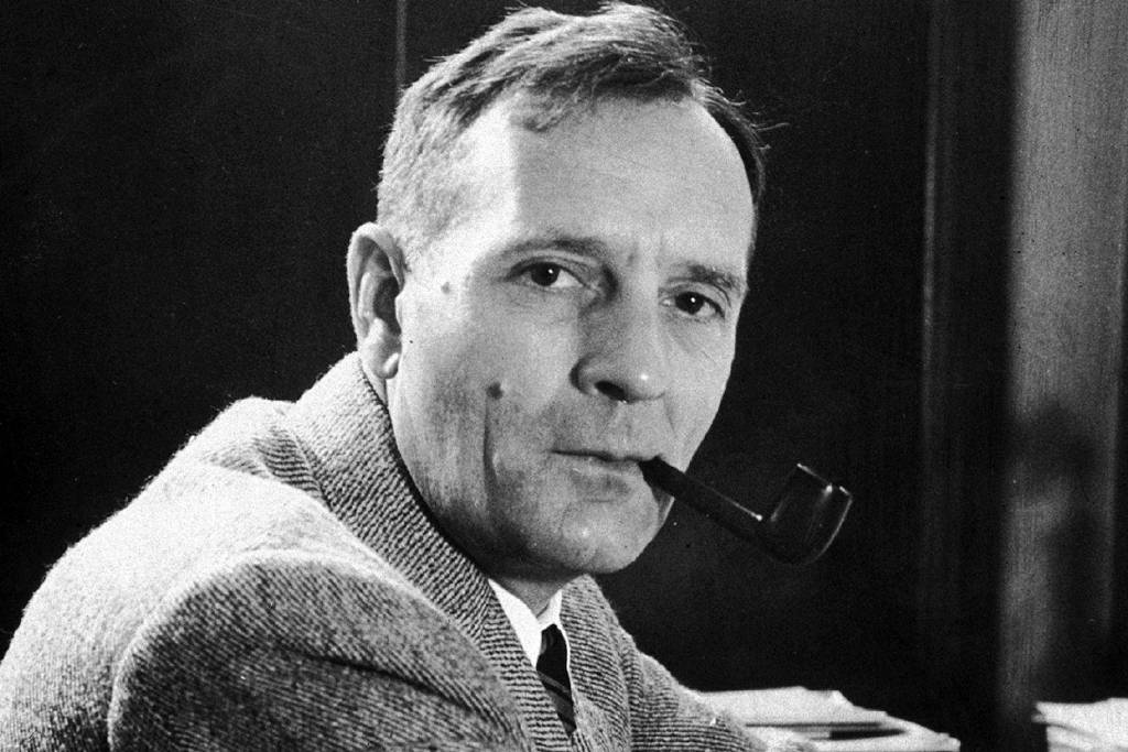 1929年,美国物理学家埃德温.