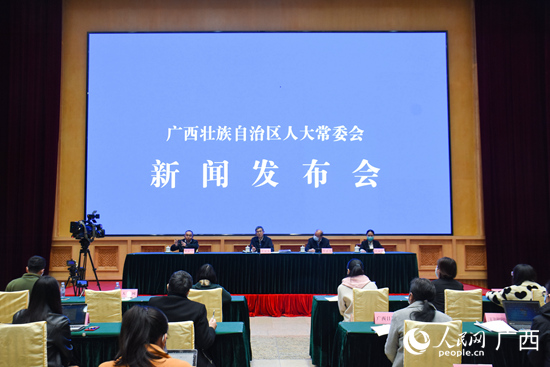幼儿园园招聘_公开招聘公办幼儿园备案制教师790名(2)