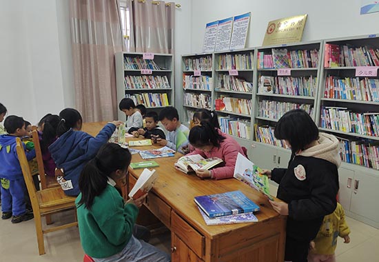 富川持续深化农家书屋建设
