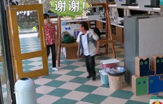 三百六十度曝光女神,又一位女演员走下神坛,却让观众拍手叫好休闲区蓝鸢梦想 - Www.slyday.coM 三百六十度曝光女神,又一位女演员走下神坛,却让观众拍手叫好休闲区蓝鸢梦想 - Www.slyday.coM