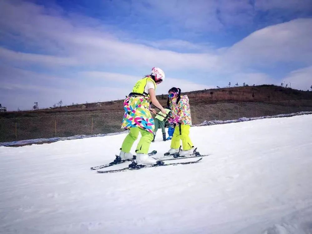 贵州这条冰雪体育旅游线路入选“2022年春节假期体育旅游精品线路”休闲区蓝鸢梦想 - Www.slyday.coM