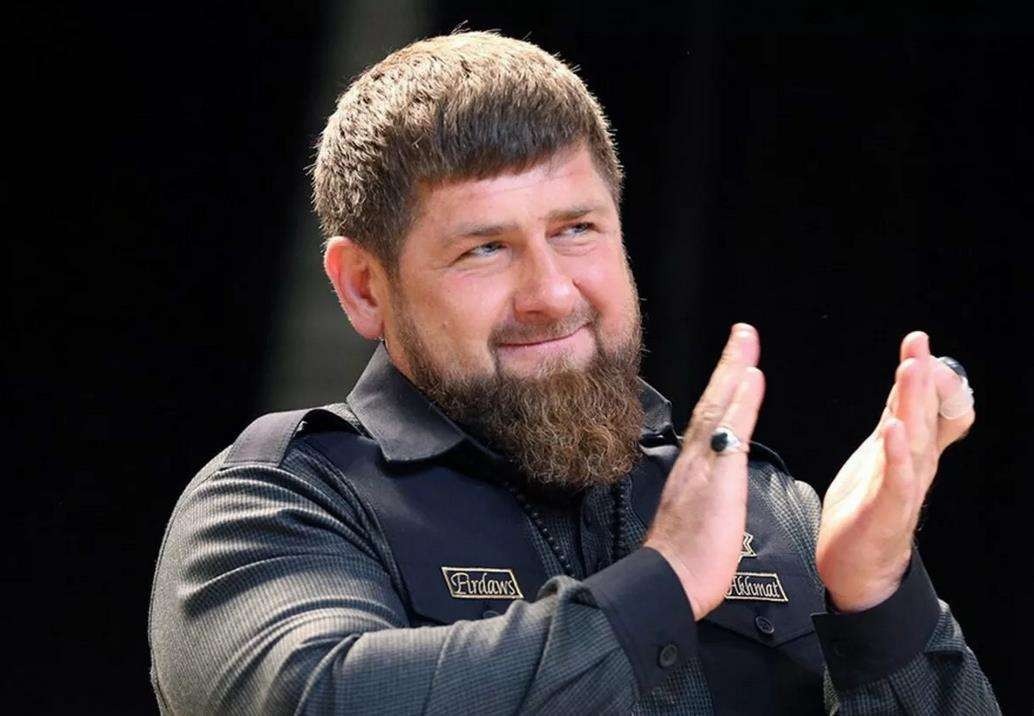 普京刚释放战斗信号，车臣表忠心出兵乌克兰：消灭俄罗斯所有敌人休闲区蓝鸢梦想 - Www.slyday.coM