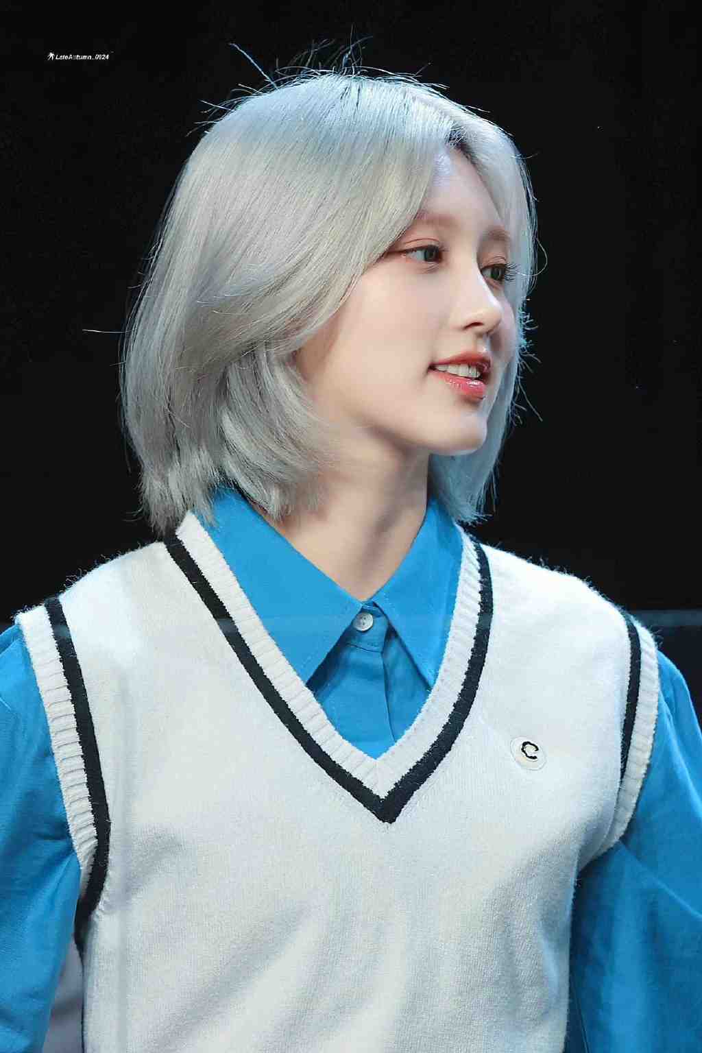 《音乐银行》再惹争议,音源第一的IVE没进候补,音源差的争一位休闲区蓝鸢梦想 - Www.slyday.coM 《音乐银行》再惹争议,音源第一的IVE没进候补,音源差的争一位休闲区蓝鸢梦想 - Www.slyday.coM