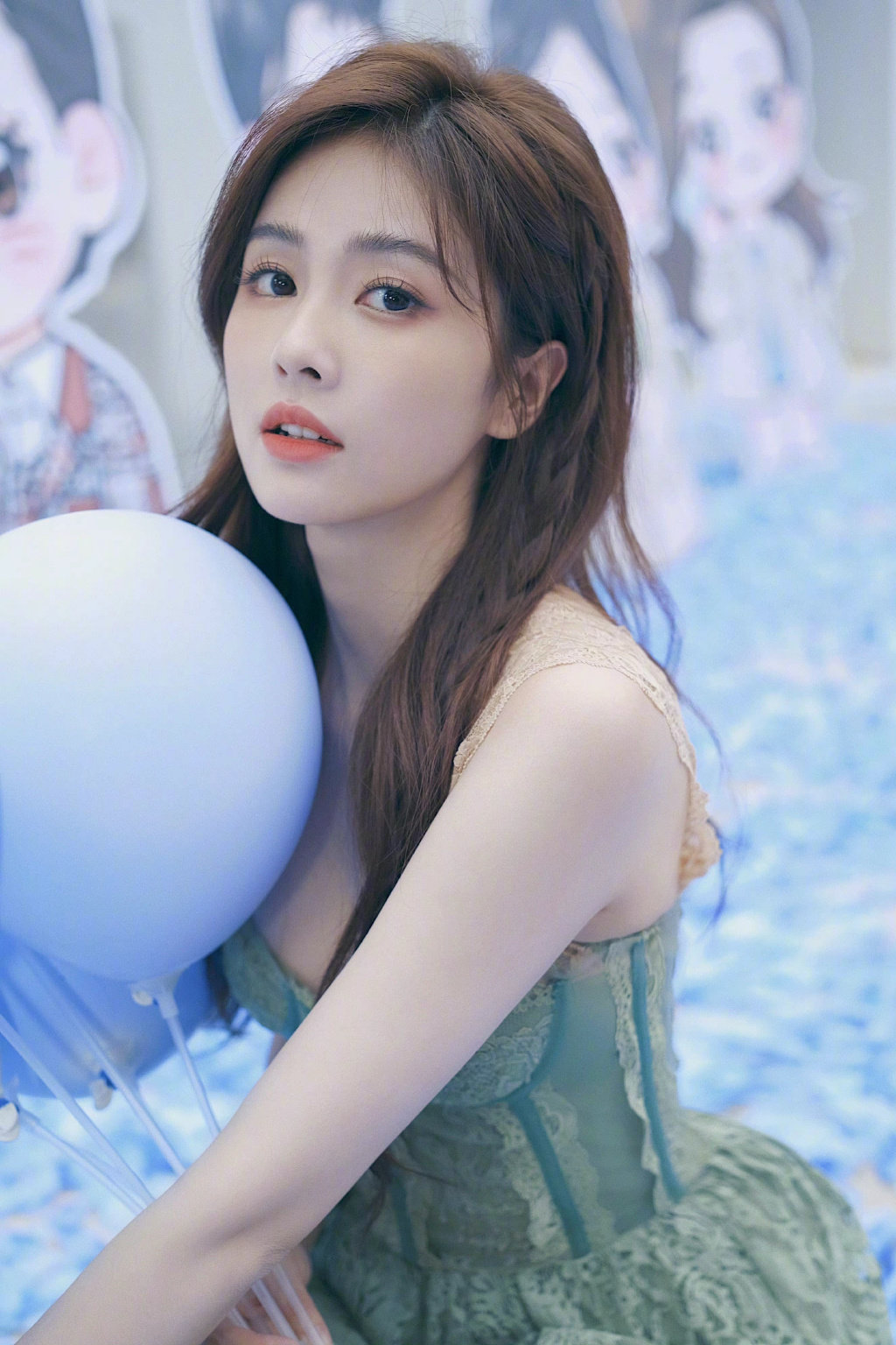 白鹿说生日快乐白梦妍愿你顺心……_高清图集_新浪网