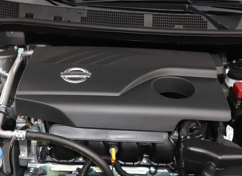 用着奔驰、沃尔沃技术，卖着国产价