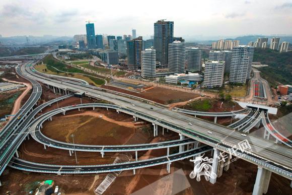 完善渝北区路网结构椿萱大道一期主线数据谷立交今日22时正式通车