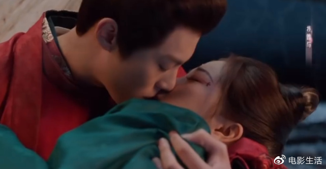 《苍兰诀》再“撒糖”，大婚大虐后温柔一吻，情感发生转变休闲区蓝鸢梦想 - Www.slyday.coM