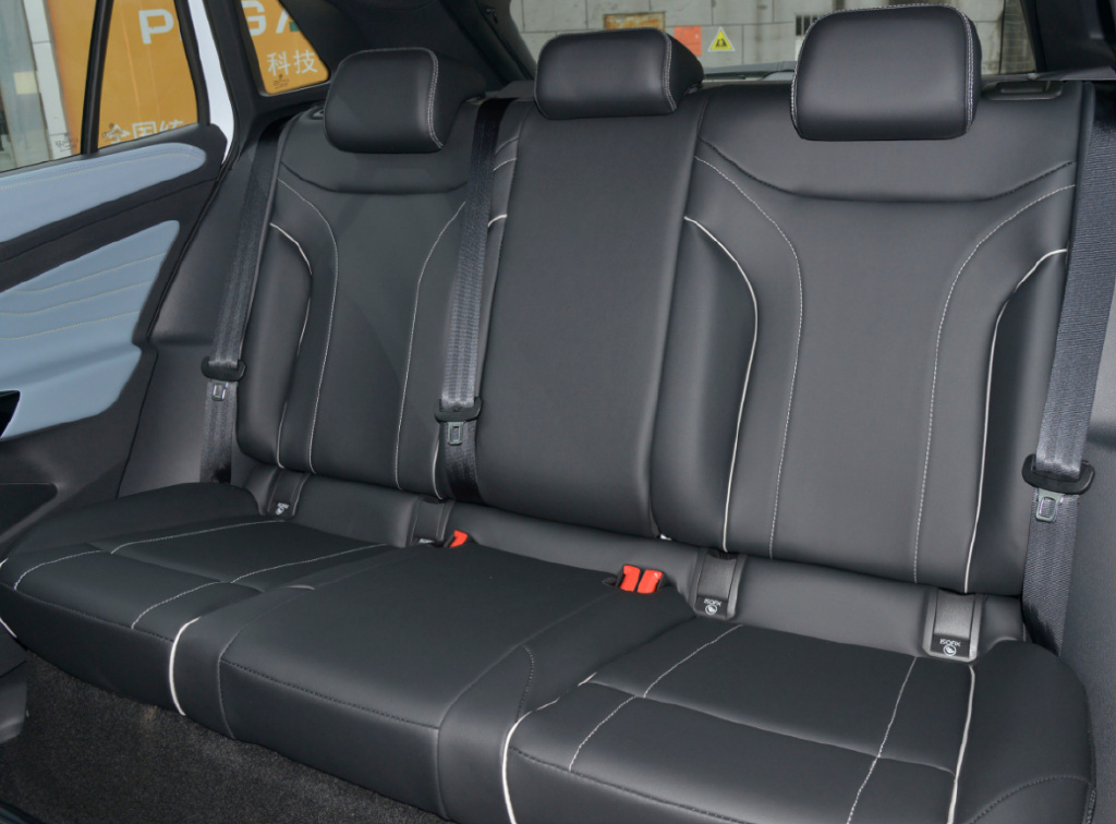 自主VS合资！大众ID.4X对比飞凡MARVEL R谁更超值？