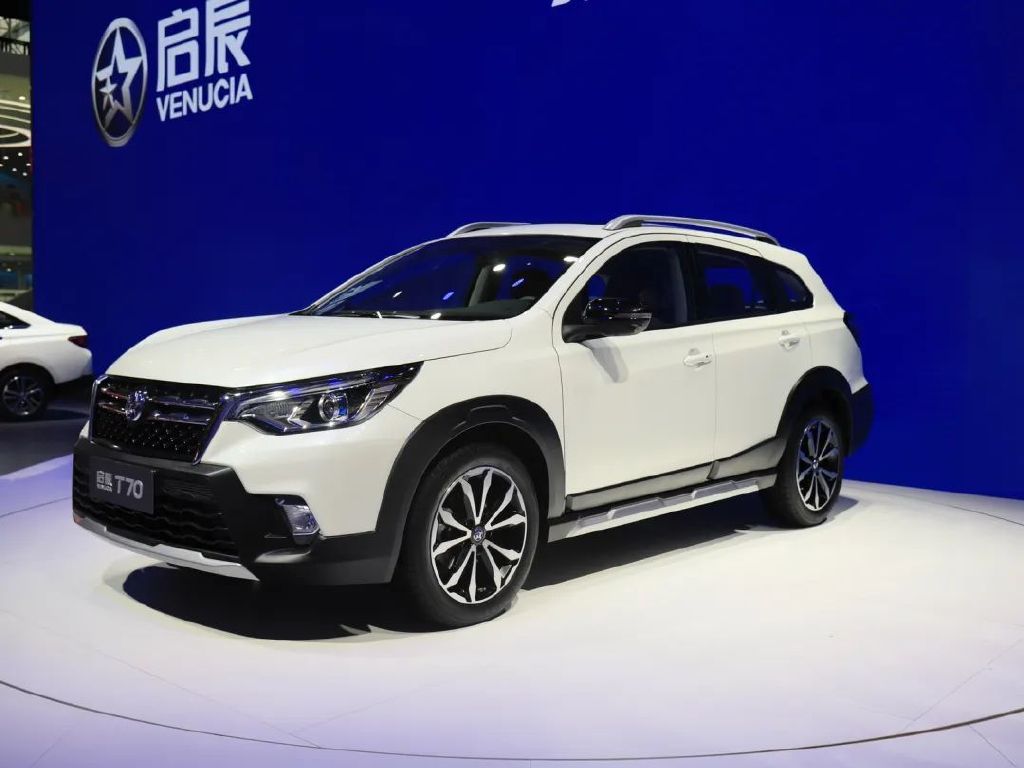 用着奔驰、沃尔沃技术，卖着国产价