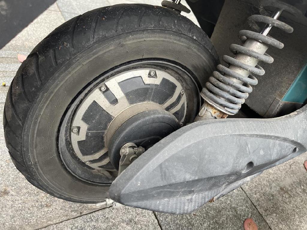 1300元的新国标电动车，成本是多少？卖一辆利润有多高？休闲区蓝鸢梦想 - Www.slyday.coM