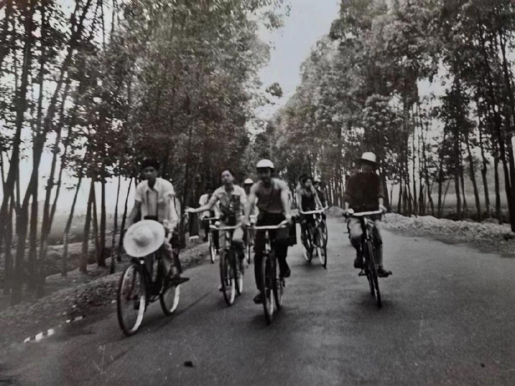 创造和传承都是人在做的事休闲区蓝鸢梦想 - Www.slyday.coM