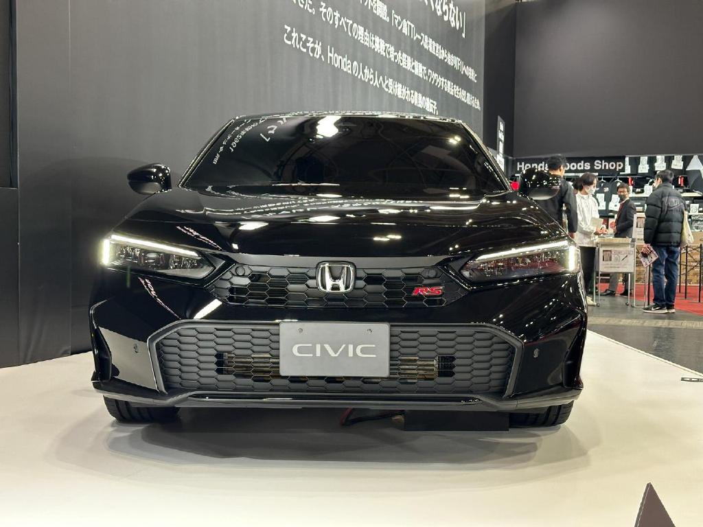 新款本田思域rs即将上市15t6mt大直径制动器仅两厢版本