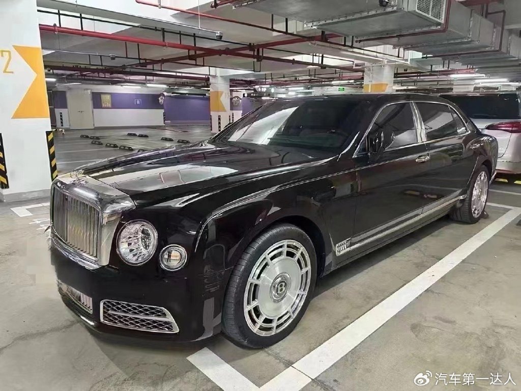 宾利100周年纪念版,四座加长版慕尚带你领略尊贵