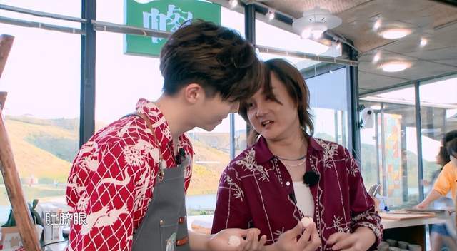 三百六十度曝光女神,又一位女演员走下神坛,却让观众拍手叫好休闲区蓝鸢梦想 - Www.slyday.coM 三百六十度曝光女神,又一位女演员走下神坛,却让观众拍手叫好休闲区蓝鸢梦想 - Www.slyday.coM