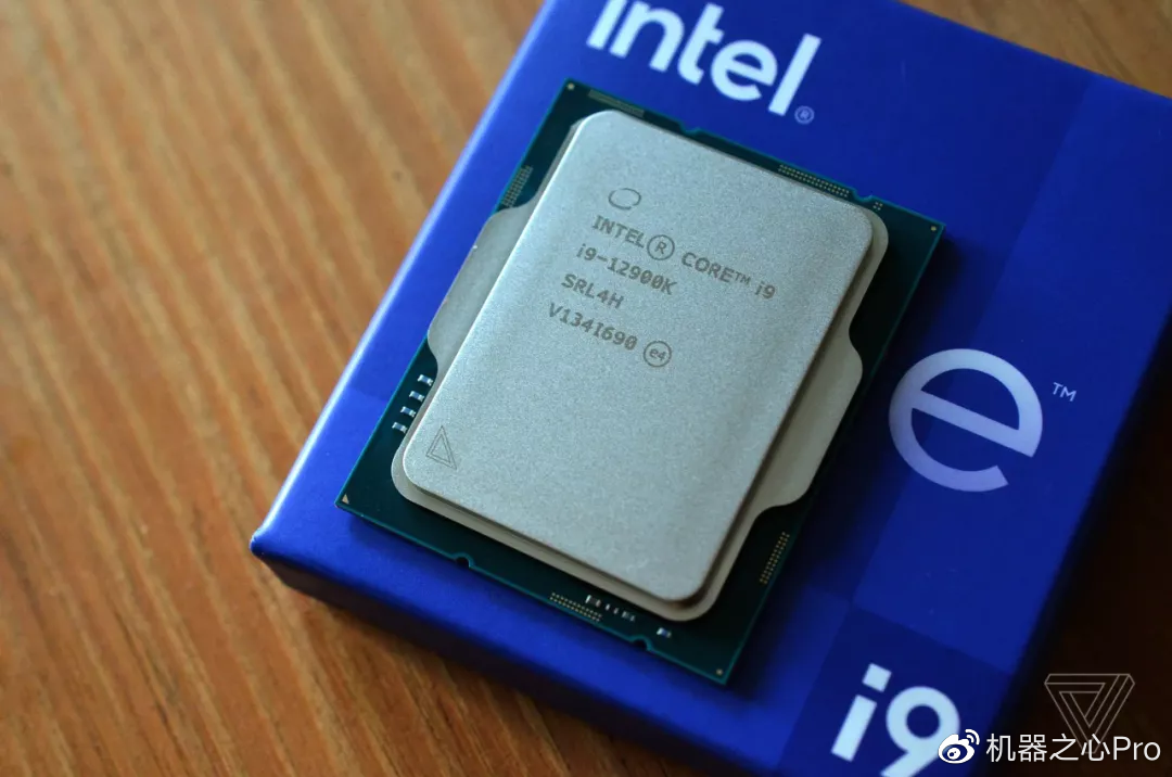 最好的游戏处理器英特尔12代酷睿i912900k首次采用intel7工艺