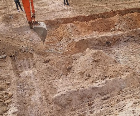 农民挖地基做房子,无意挖出的东西,得知原因后他无法淡定