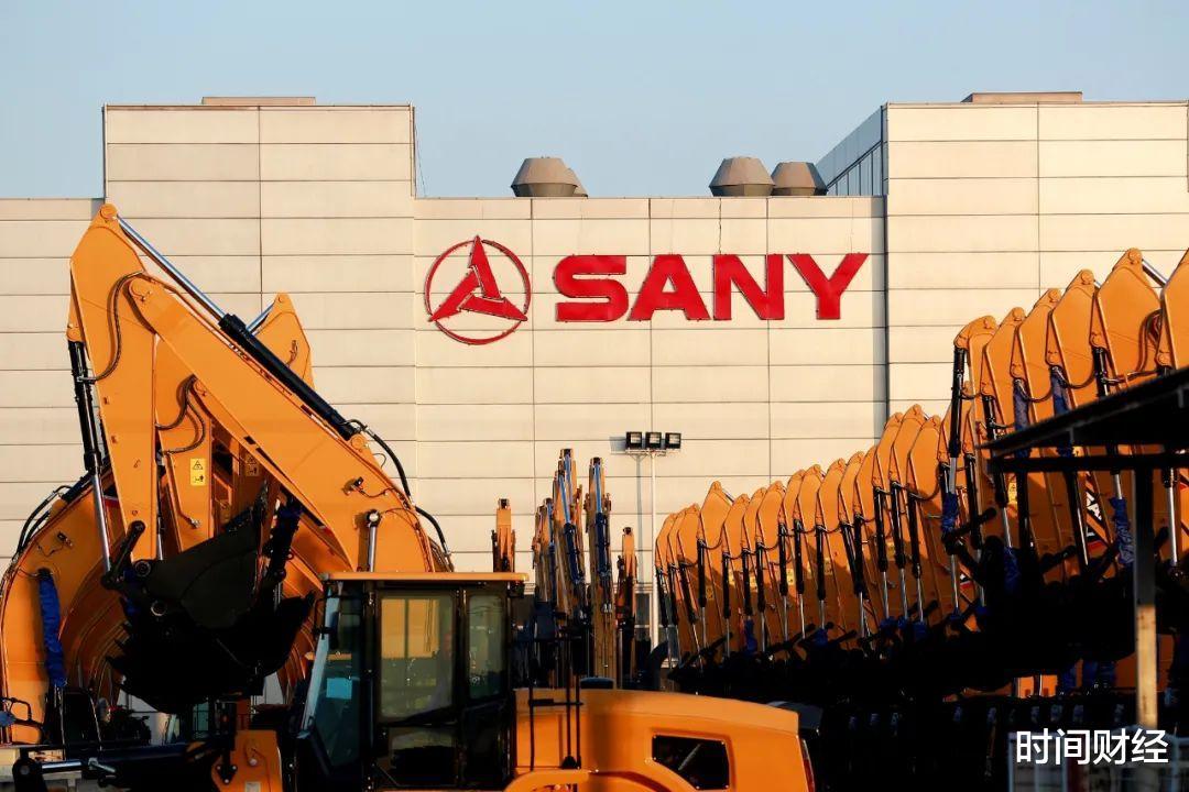 市场不买账?三一重工半年报:归属净利超百亿,股价"逆势"跌5.68%|三一