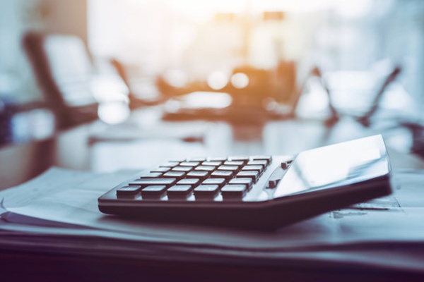 ST华鼎遭处罚 实控人被采取10年证券市场禁