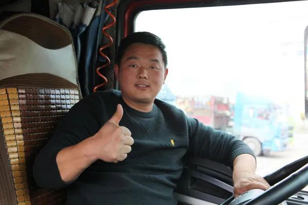 够胆才能来,德龙新m3000,卡友的英雄虎胆 | 卡车之友网__财经头条