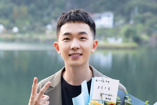 《两个人的小森林》副cp戏多，乍看挺甜，细思不合理休闲区蓝鸢梦想 - Www.slyday.coM