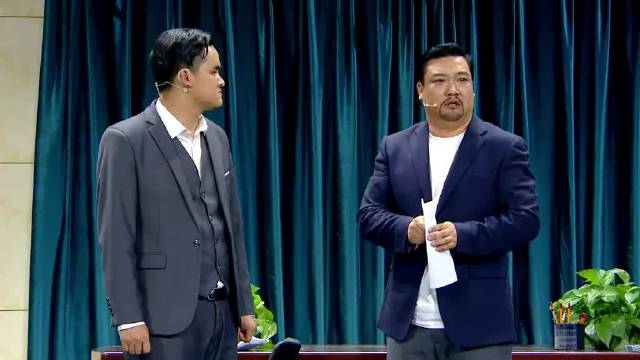贾冰员工集体筹钱帮公司渡过难关,喳喳入股夸他们人心钱都干净|贾冰|甲方乙方_新浪新闻