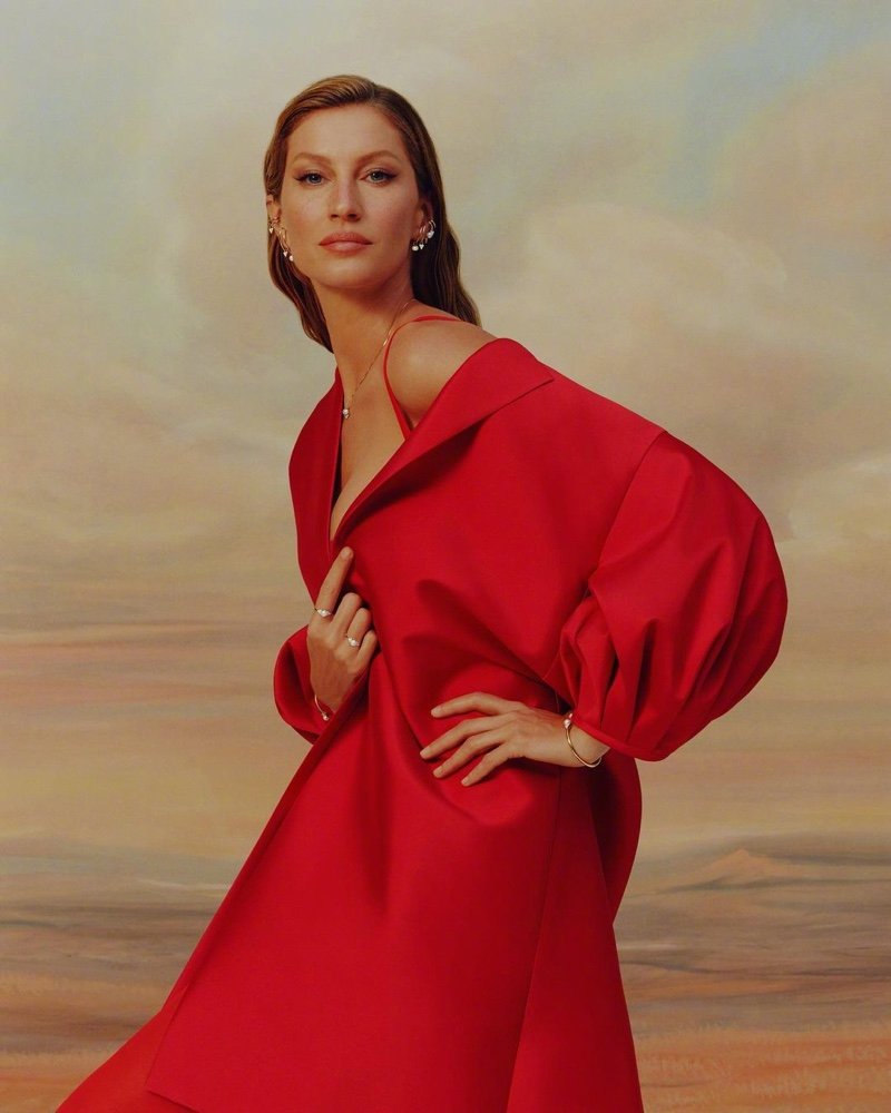 超模gisele bundchen演绎vivara 2021母亲节广告大片_高清图集_新浪网