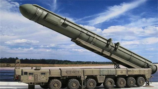 4000名工人日夜赶工，2艘潜艇即将交付，俄罗斯展现军工实力休闲区蓝鸢梦想 - Www.slyday.coM